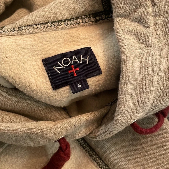 NOAH NYC Gray Hoodie - Picture 3 of 9